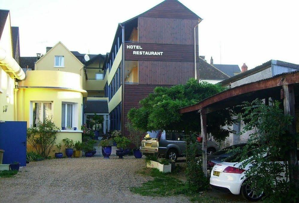 Hotel Le Plat D'Etain Brou エクステリア 写真